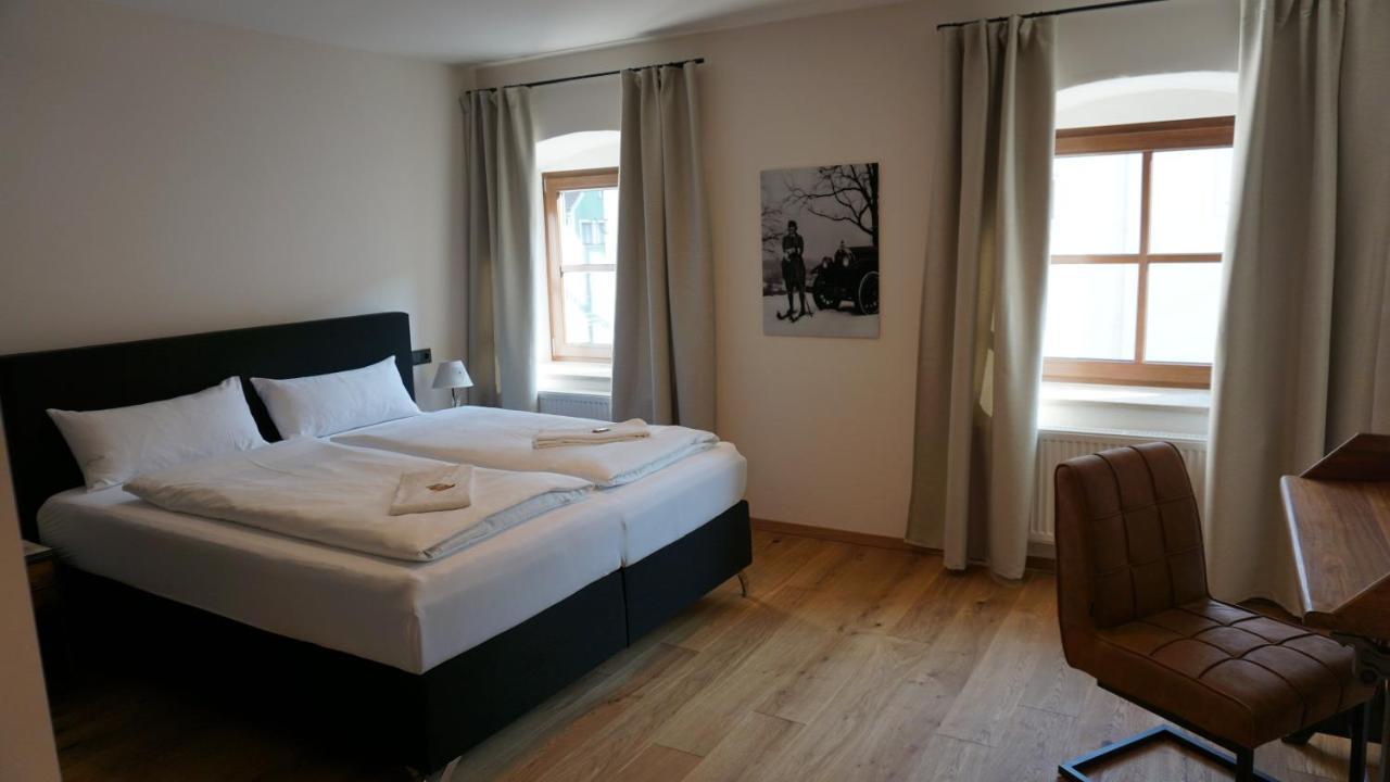 Hotelgasthof Kirchenwirt Schierling Kültér fotó
